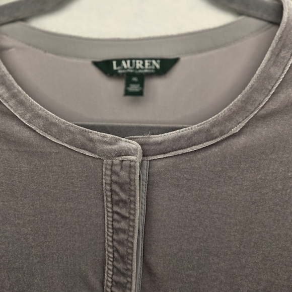 Lauren Ralph Lauren Women's Gray Shimmer Velvet Finish Blouse Size XL - Picture 3 of 8